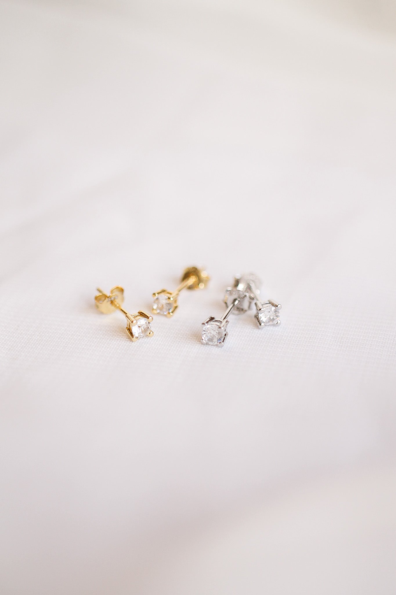 CZ Crystal Stud in Gold