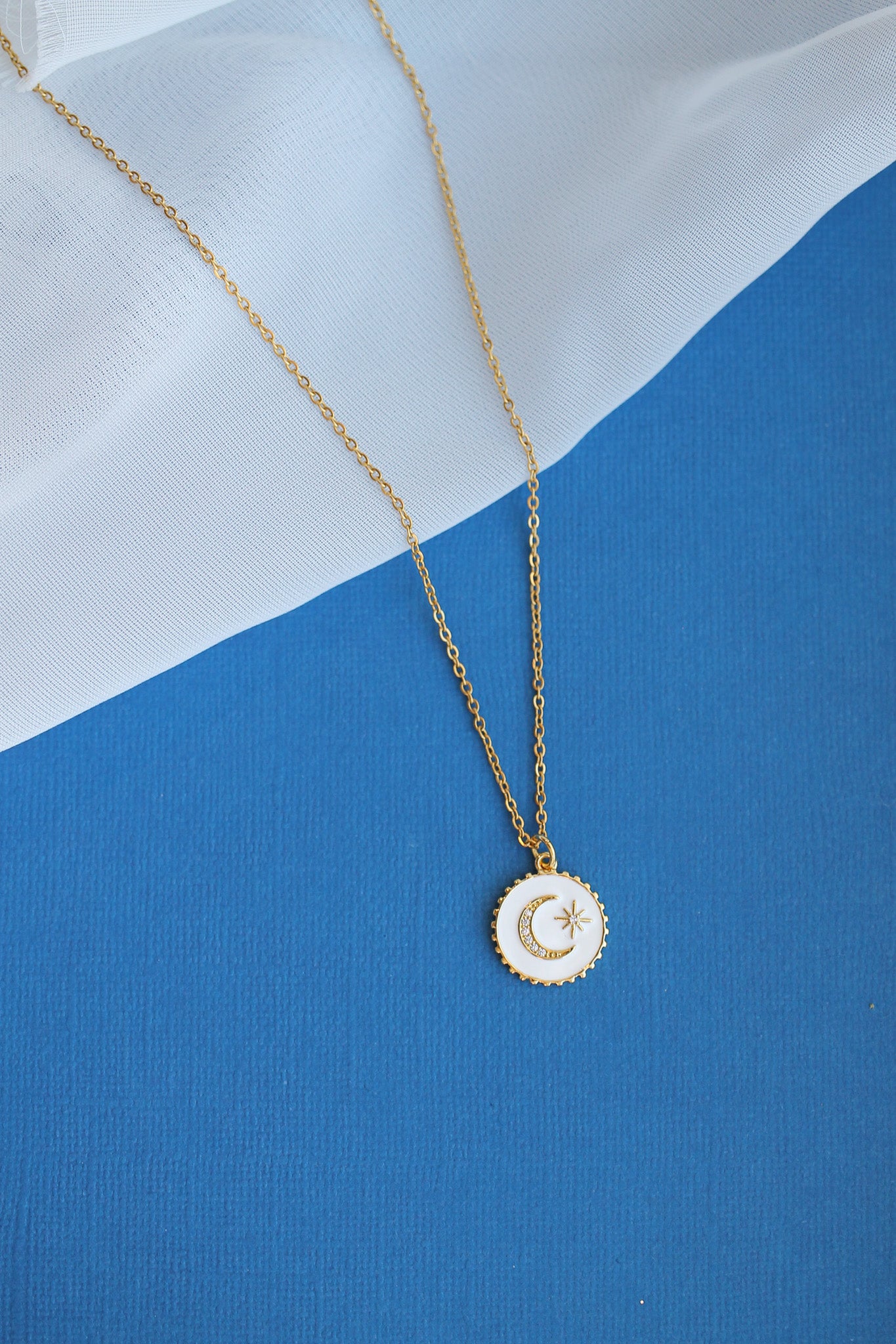 Luna Necklace