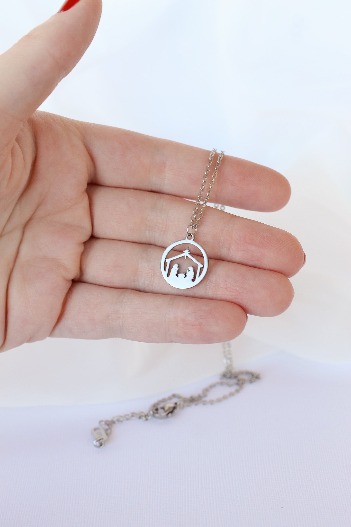 Nativity Necklace in Silver