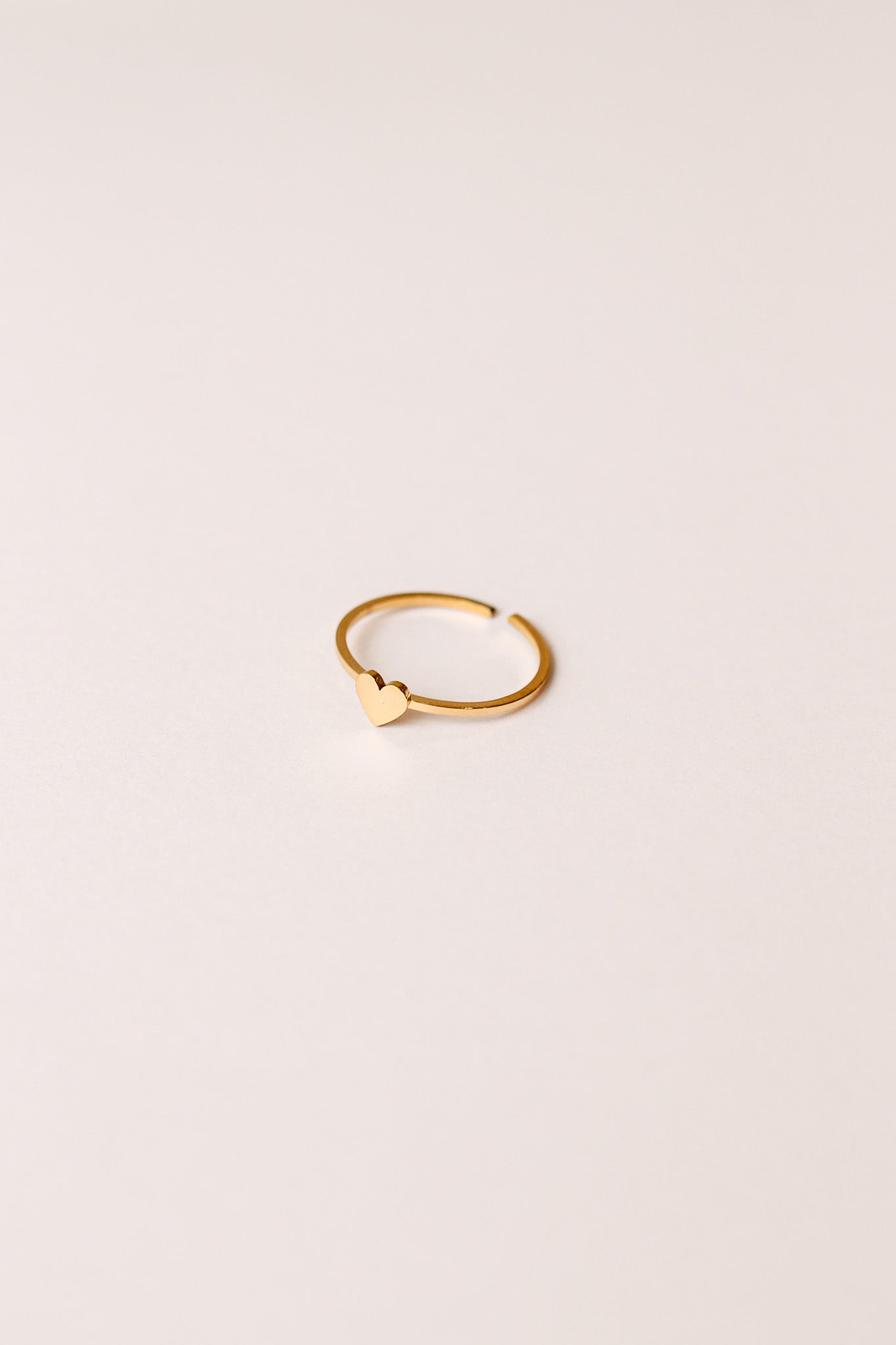 Dainty Heart Ring