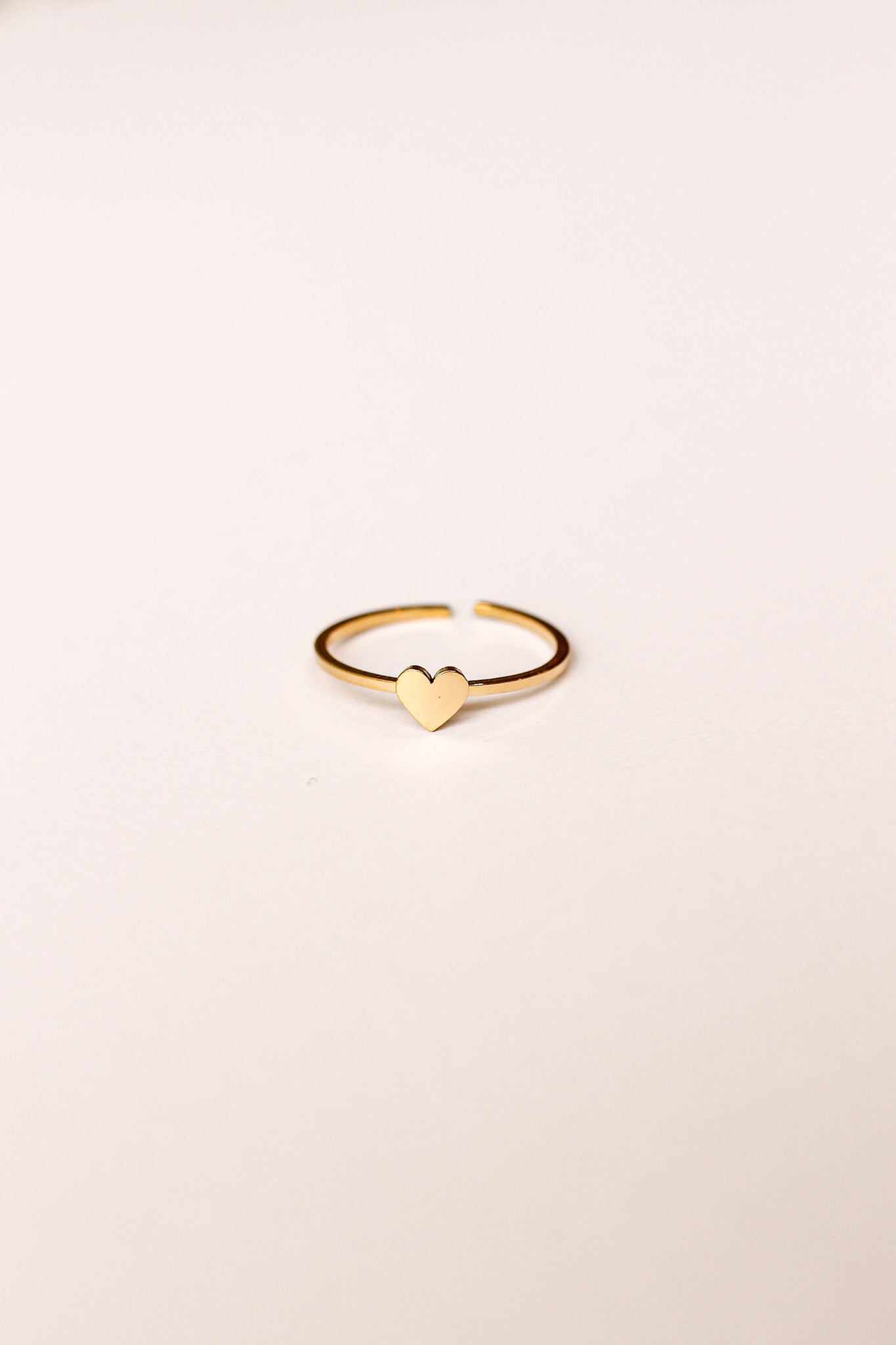 Dainty Heart Ring